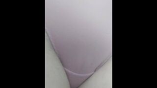 Teen milf pissing her little pink panties ????